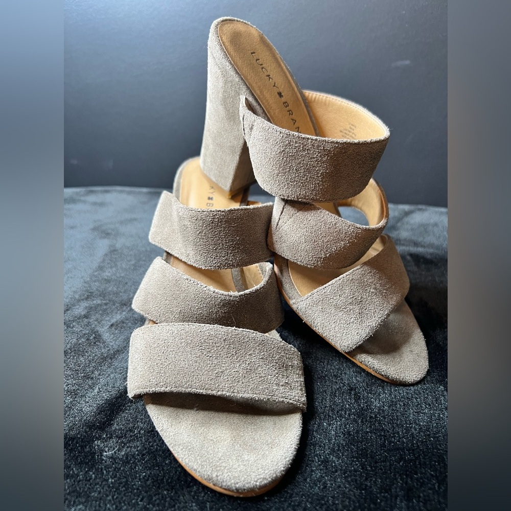 Brown lucky brand brown women’s size 9 shoes